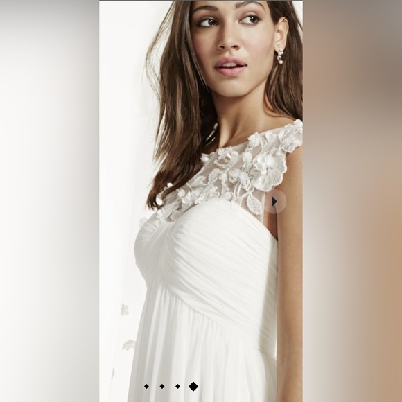 NWT cap sleeve chiffon a-line with floral applique SIZE 6, color: soft w… - Picture 13 of 13